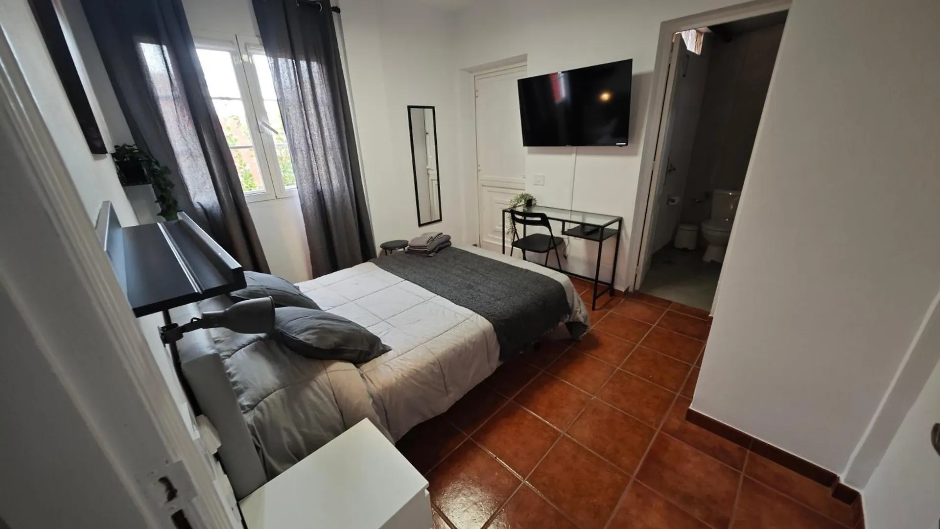 Aparthotel La Concha La Laguna  0*, La Laguna (Tenerife) Španělsko